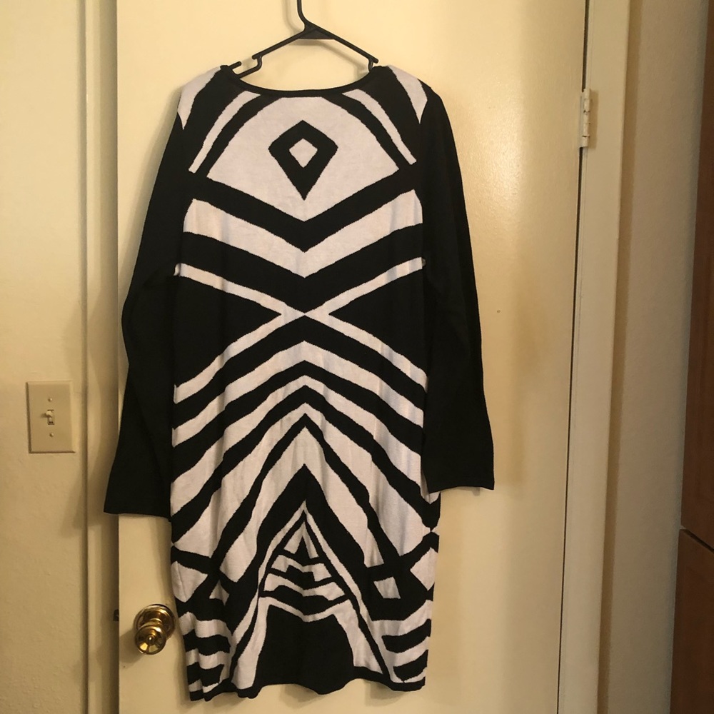 EUC Derek Heart Black/White Sweater Dress Size 3XL - Picture 3 of 6